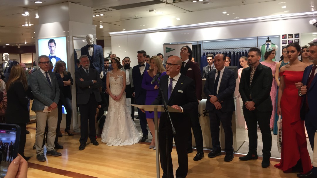 Fotogalería inauguración del córner que Felix Ramiro ha abierto en El Corte Inglés de Talavera