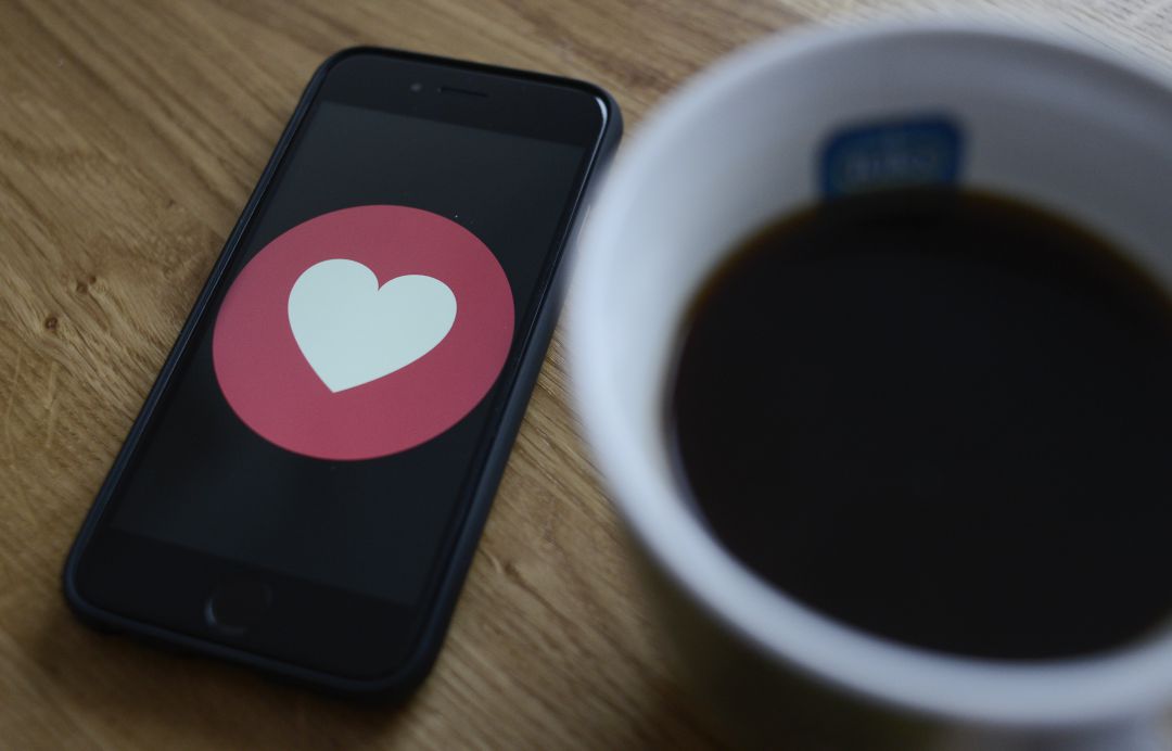La obsesión por gustar en las redes sociales La obsesión por gustar en las redes sociales