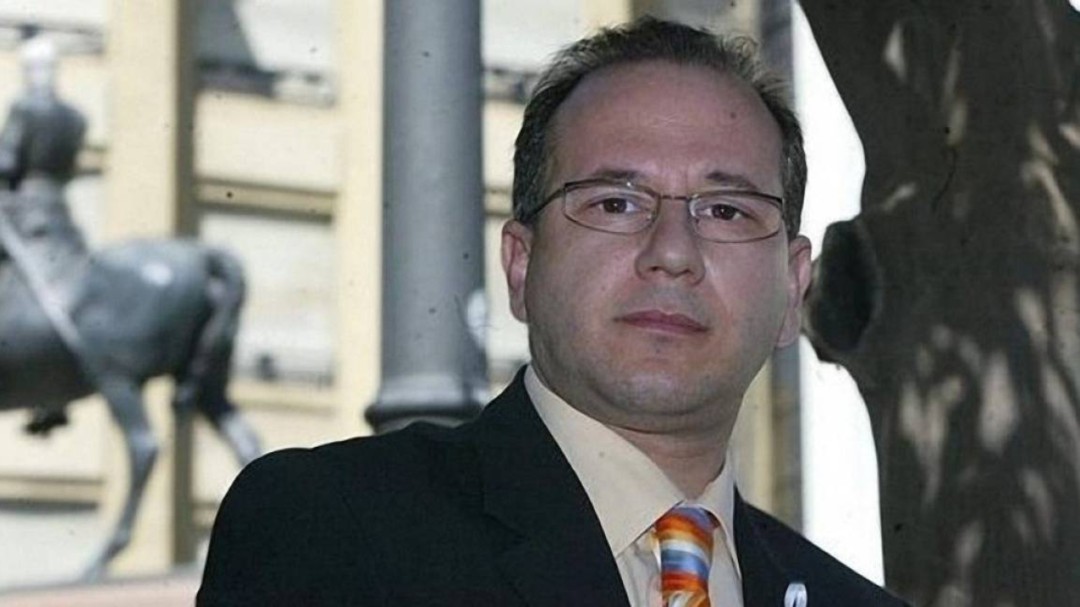Francisco José Alcaraz toma posesión de su escaño y se convierte en el primer parlamentario nacional de Vox