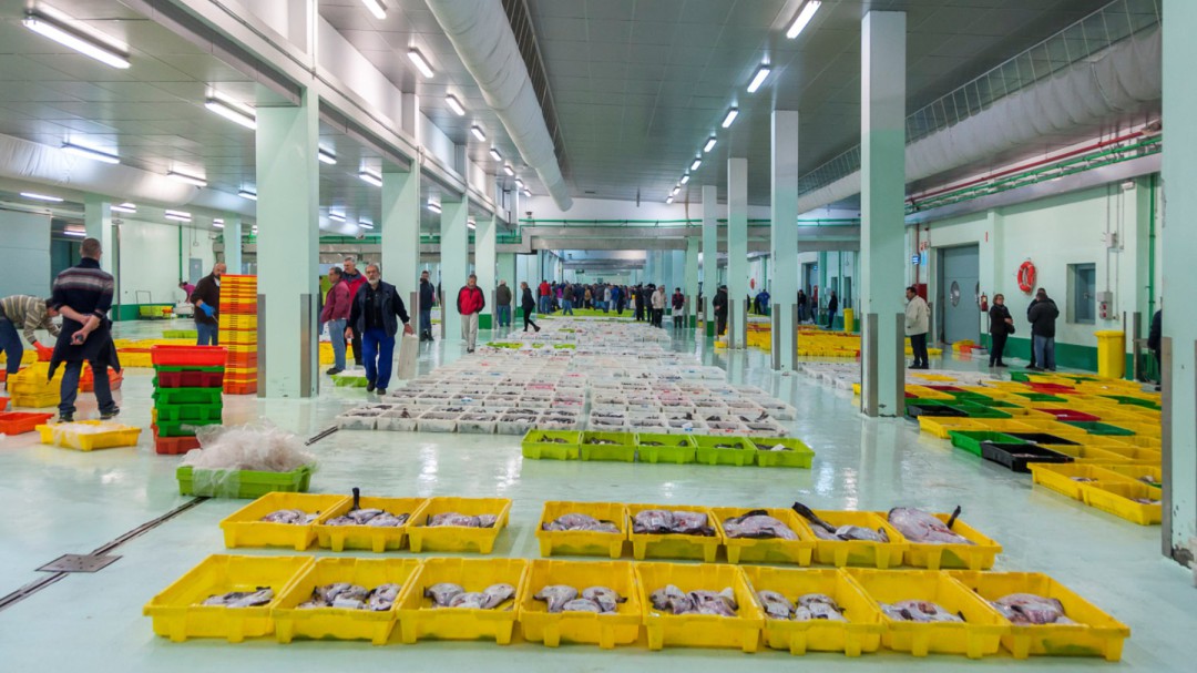 El Concello seguirá adelante con la catalogación de la Lonja