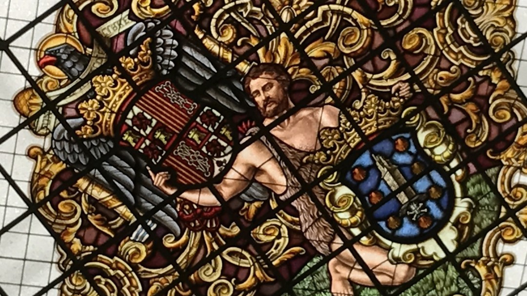 Marea retirará en breve la vidriera franquista aunque no pone fecha