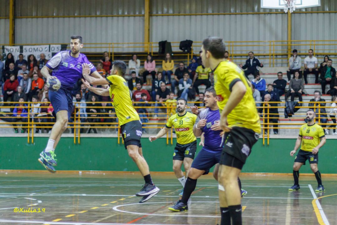 Victoria muy importante del Carnes do Ribeiro, ante un rival directo en la tabla de la clasificación Victoria muy importante del Carnes do Ribeiro, ante un rival directo en la tabla de la clasificación