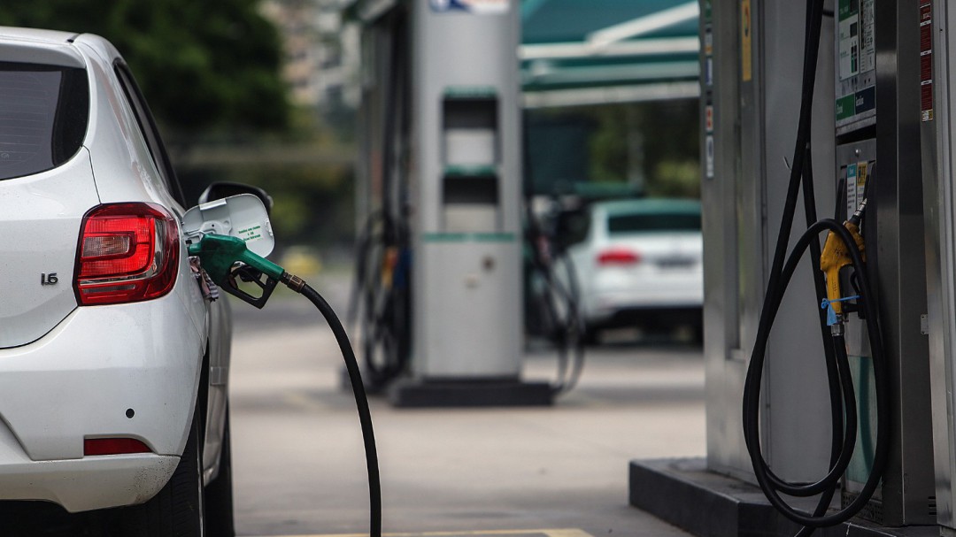 Se hizo con 2.000 euros para los clientes de una gasolinera
