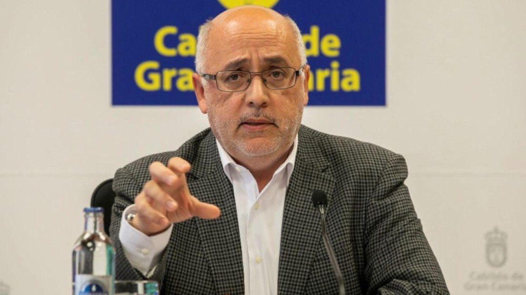Morales dice que el expediente de Amurga no se ha paralizado ni pospuesto