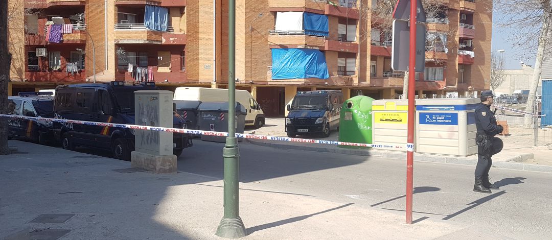 Imagen del despliegue policial en 'Las 600' este miércoles Imagen del despliegue policial en 'Las 600' este miércoles