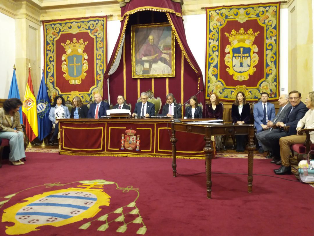 El Rector en el acto de la toma de posesión del personal universitario celebrado en el Paraninfo El Rector en el acto de la toma de posesión del personal universitario celebrado en el Paraninfo