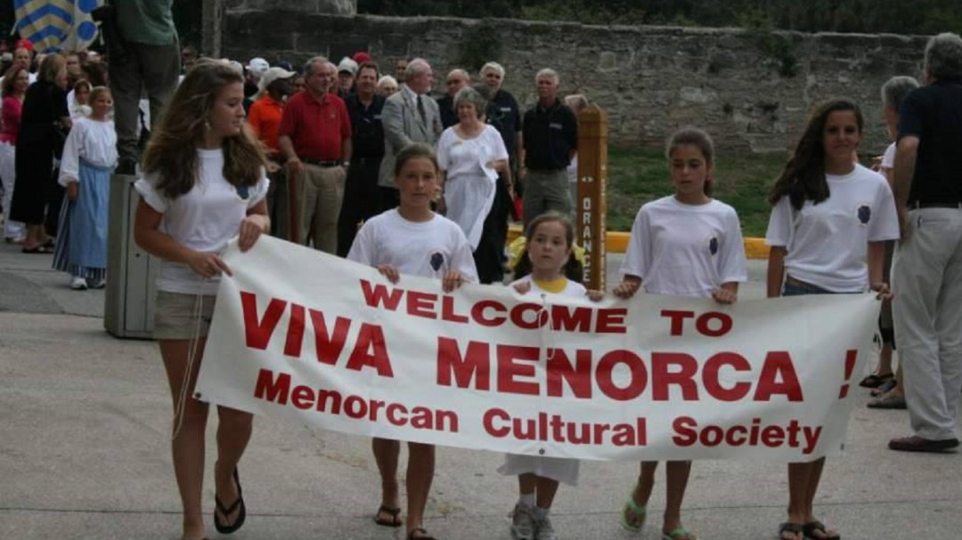 Se buscan jóvenes que quieran mantener el nexo cultural entre Menorca y Florida