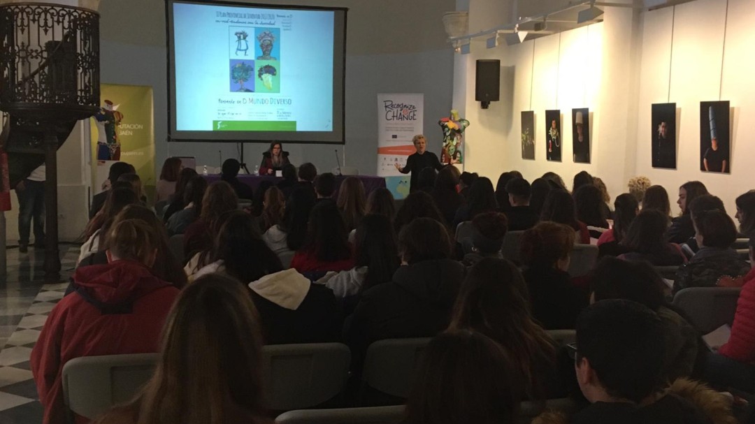 Más de 150 personas participan en unas jornadas sobre diversidad
