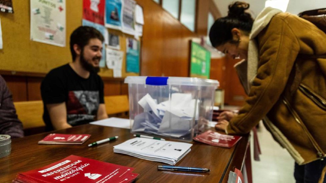 'Al rector Rivero no le parecía mal el referéndum. Incluso nos dio recomendaciones'