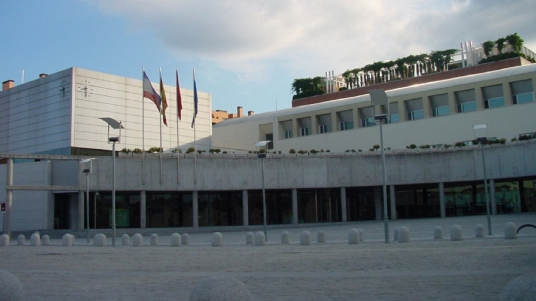 Cs pide una Comisión de Investigación sobre los contratos de la EMS