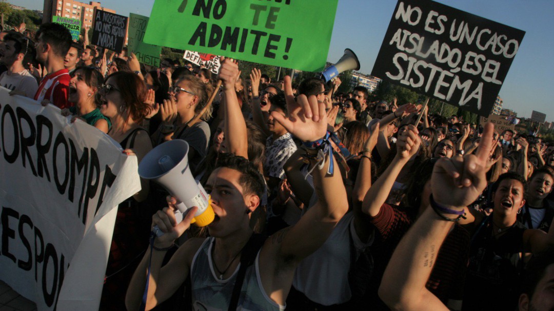 La URJC aprueba la extinción de títulos en Aranjuez a pesar del rechazo de los alumnos
