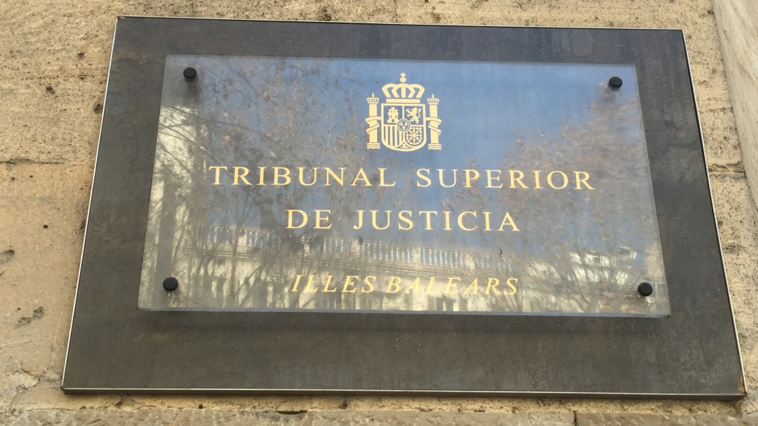 El TSJB plantea una cuestión de inconstitucionalidad sobre los policías interinos