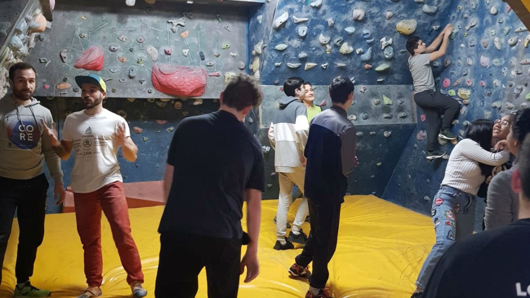 Colegios de la ciudad en el club ASESOU