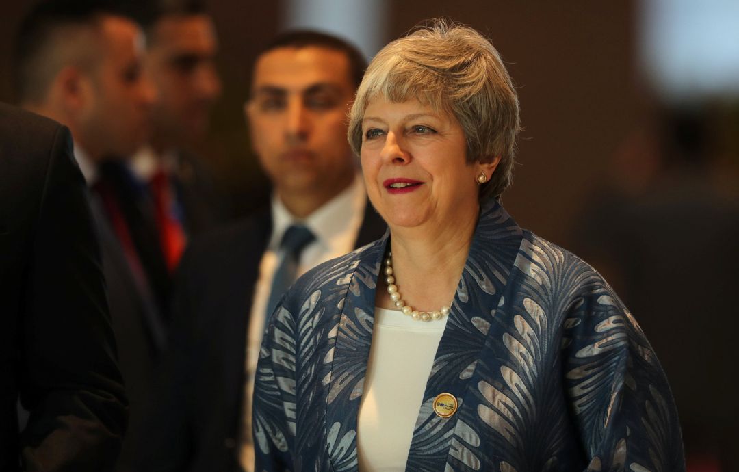 Theresa May ha viajado hasta Egipto, donde se celebrará la cumbre entre la Unión Europea (UE) y la Liga Árabe Theresa May ha viajado hasta Egipto, donde se celebrará la cumbre entre la Unión Europea (UE) y la Liga Árabe