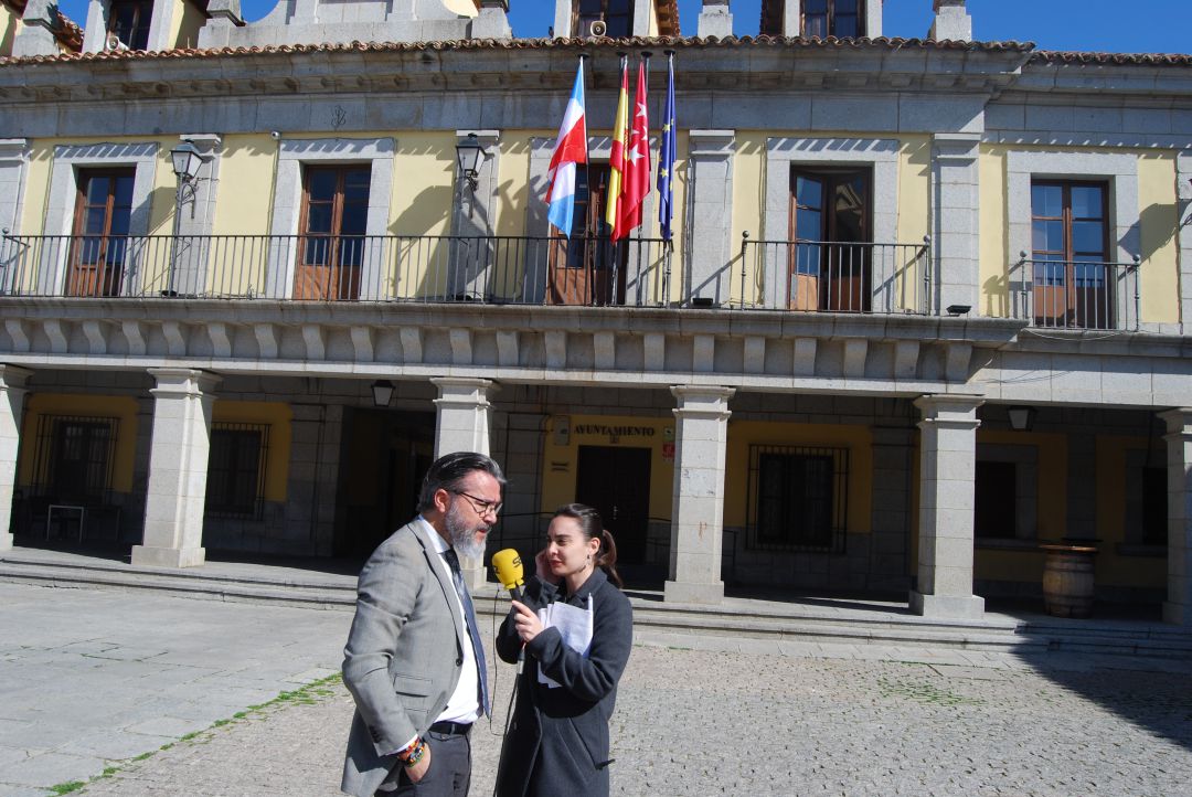 El alcalde de Brunete, Borja Gutiérrez, y Sandra Moreno El alcalde de Brunete, Borja Gutiérrez, y Sandra Moreno