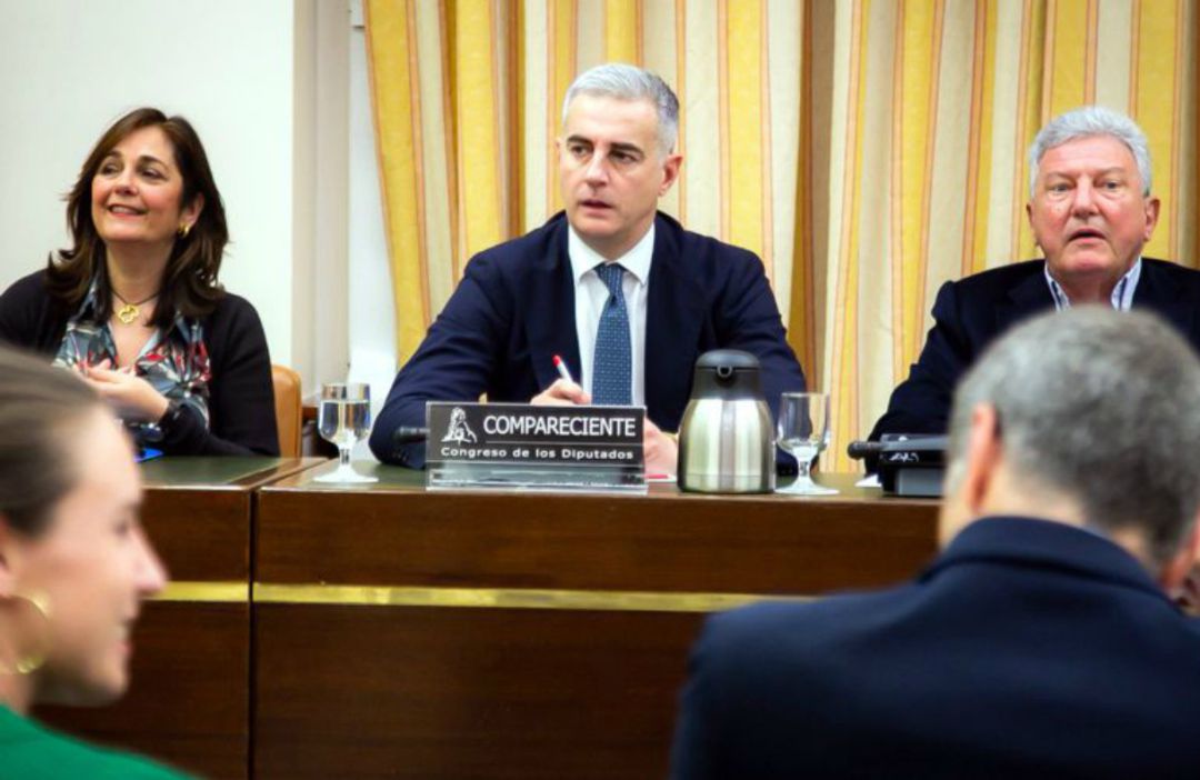 Ricardo Costa ratificó en el Congreso que Camps dirigió la financiación ilegal del PP Ricardo Costa ratificó en el Congreso que Camps dirigió la financiación ilegal del PP