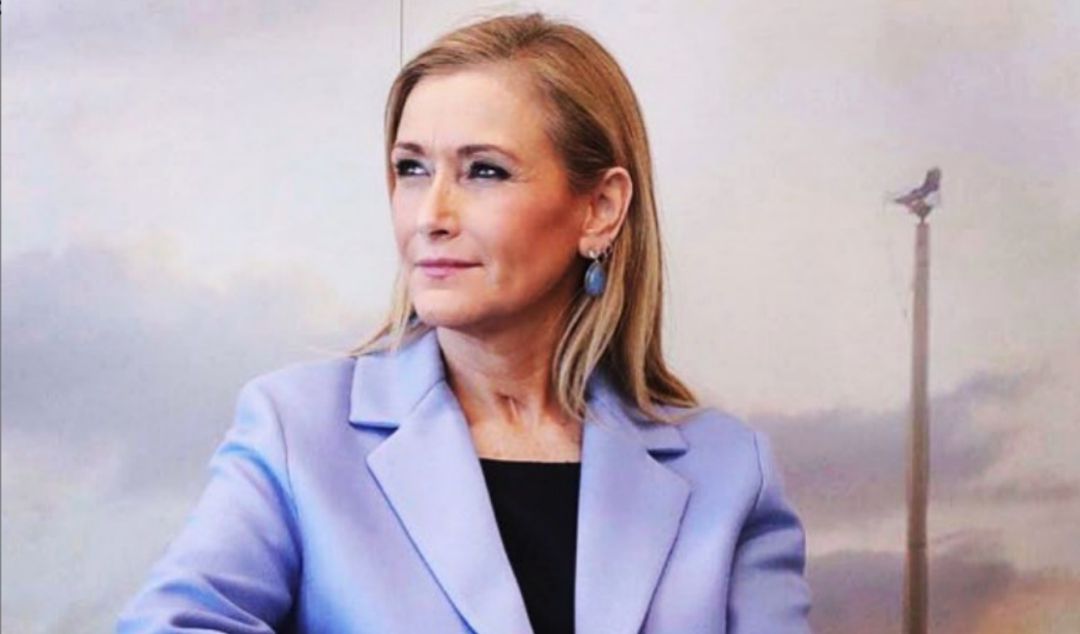 Cifuentes responde a la petición de tres años de cárcel: "El tiempo dará y quitará razones" Cifuentes responde a la petición de tres años de cárcel: "El tiempo dará y quitará razones"