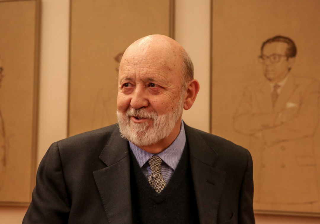 Tezanos: "Invito a quien tenga dudas a visitar el CIS. Verá que es imposible cambiar los datos"