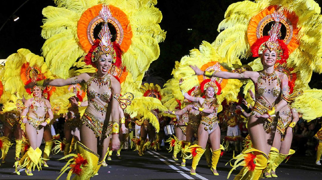 Los expertos desaconsejan bajar Tenerife al nivel 1 de alerta en vísperas del Carnaval Los expertos desaconsejan bajar Tenerife al nivel 1 de alerta en vísperas del Carnaval