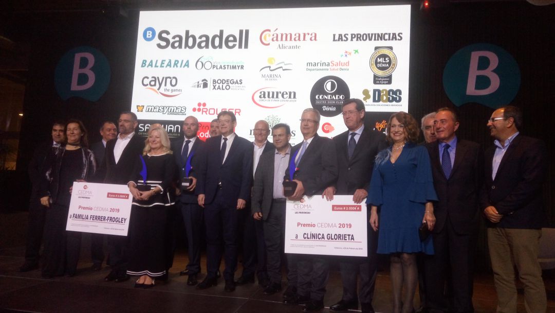 Foto final de familia de los XII Premios Cedma, con el president Ximo Puig. Foto final de familia de los XII Premios Cedma, con el president Ximo Puig.
