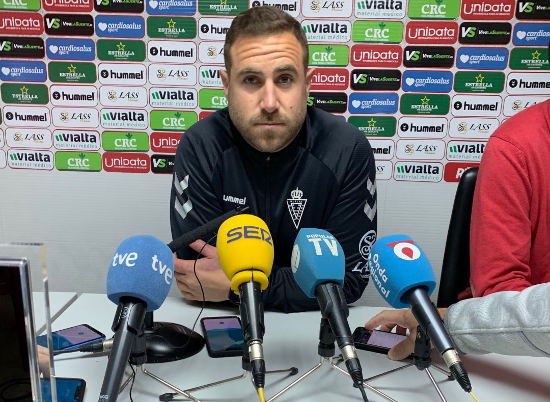 Javi Motos en sala de prensa Javi Motos en sala de prensa