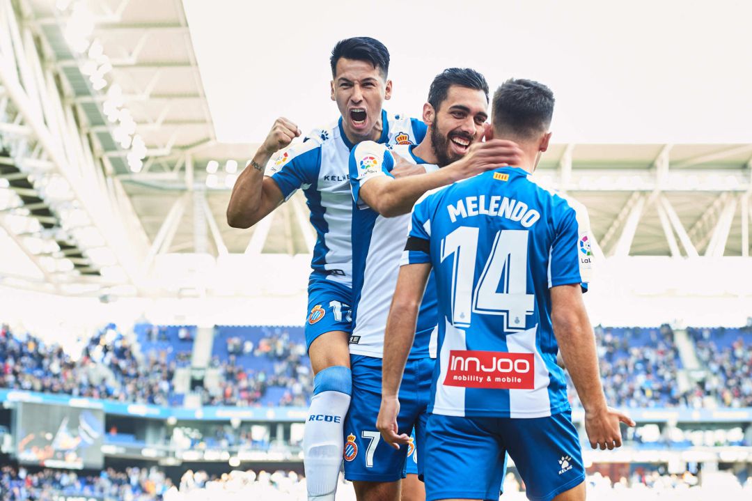 Borja Iglesias celebra su primer gol. Borja Iglesias celebra su primer gol.
