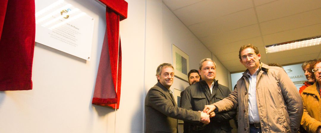 Acto de descubrimiento de la placa Acto de descubrimiento de la placa