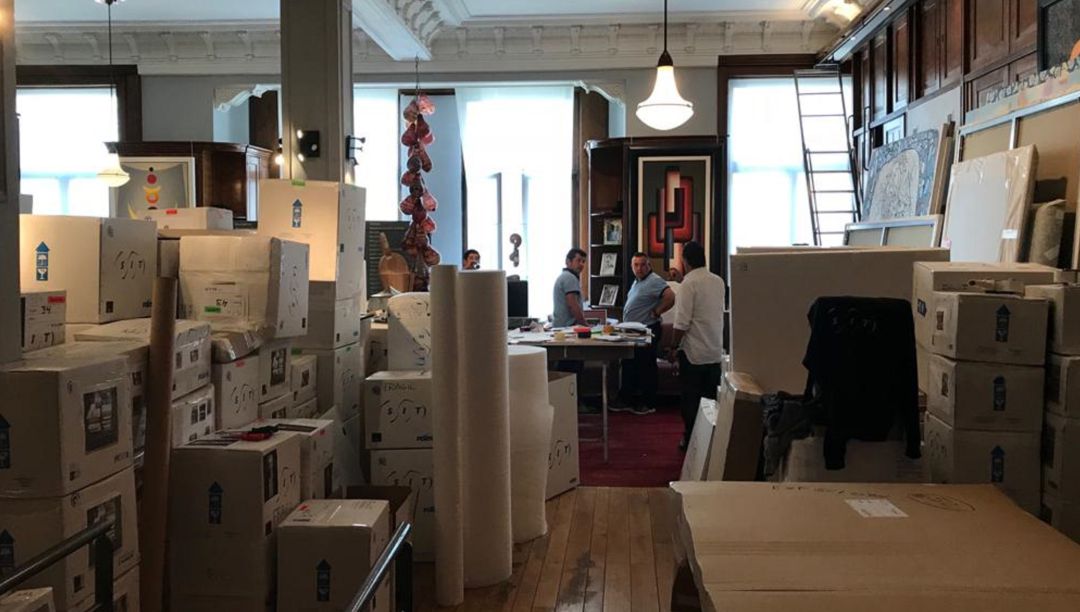 Obras de la colección Roberto Polo embaladas en octubre de 2018 para su traslado previsto a Toledo y Cuenca. Obras de la colección Roberto Polo embaladas en octubre de 2018 para su traslado previsto a Toledo y Cuenca.