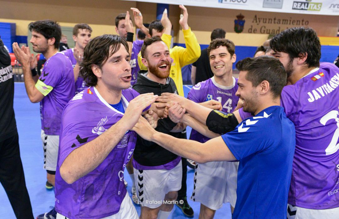 Guadalajara 34 Alcobendas 23: El Quabit vuelve a sonreir antes del partido de la Copa del Rey en Huesca Guadalajara 34 Alcobendas 23: El Quabit vuelve a sonreir antes del partido de la Copa del Rey en Huesca
