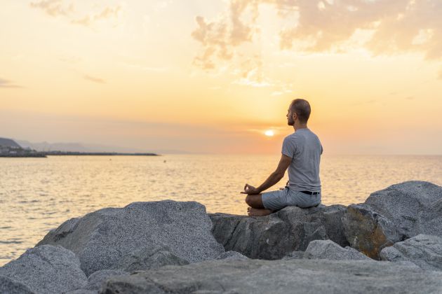 El ejercicio y la meditación pueden ayudar. El ejercicio y la meditación pueden ayudar.