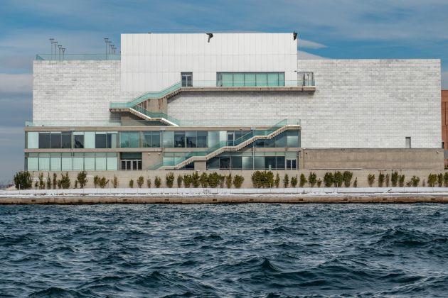 Segundo edificio de la sala de conciertos de Tesalónica diseñada por Arata Isozaki Segundo edificio de la sala de conciertos de Tesalónica diseñada por Arata Isozaki
