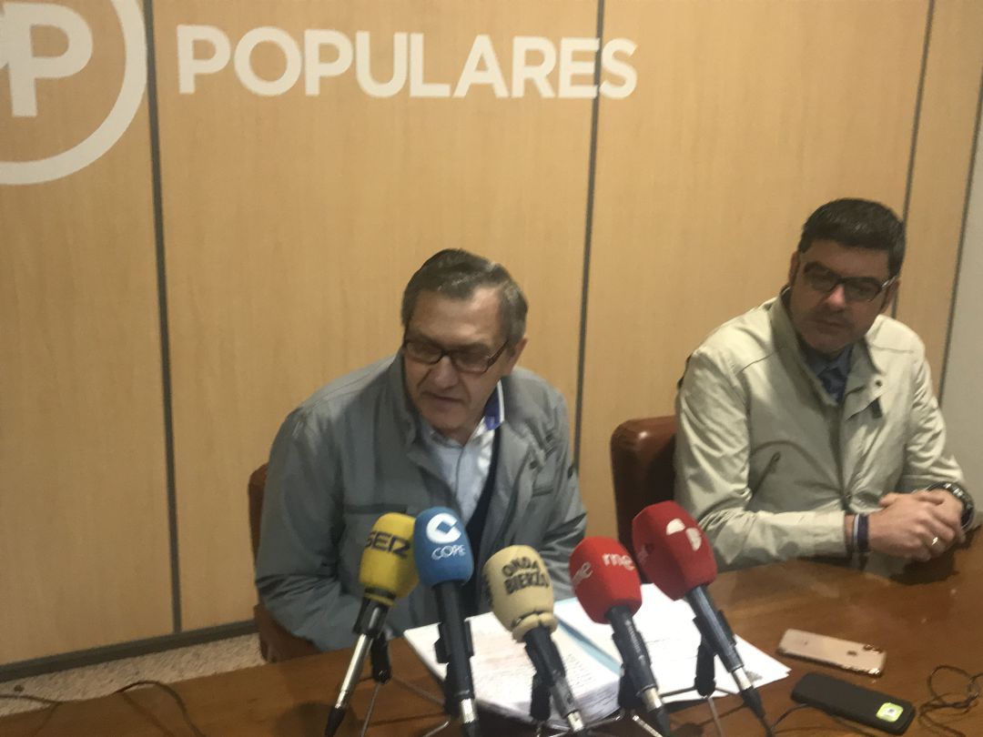 Adolfo Canedo, en rueda de prensa Adolfo Canedo, en rueda de prensa