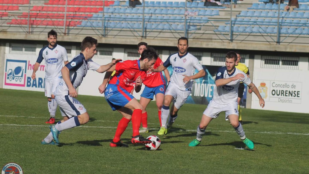 La U.D. Ourense pierde su primer partido en el Couto