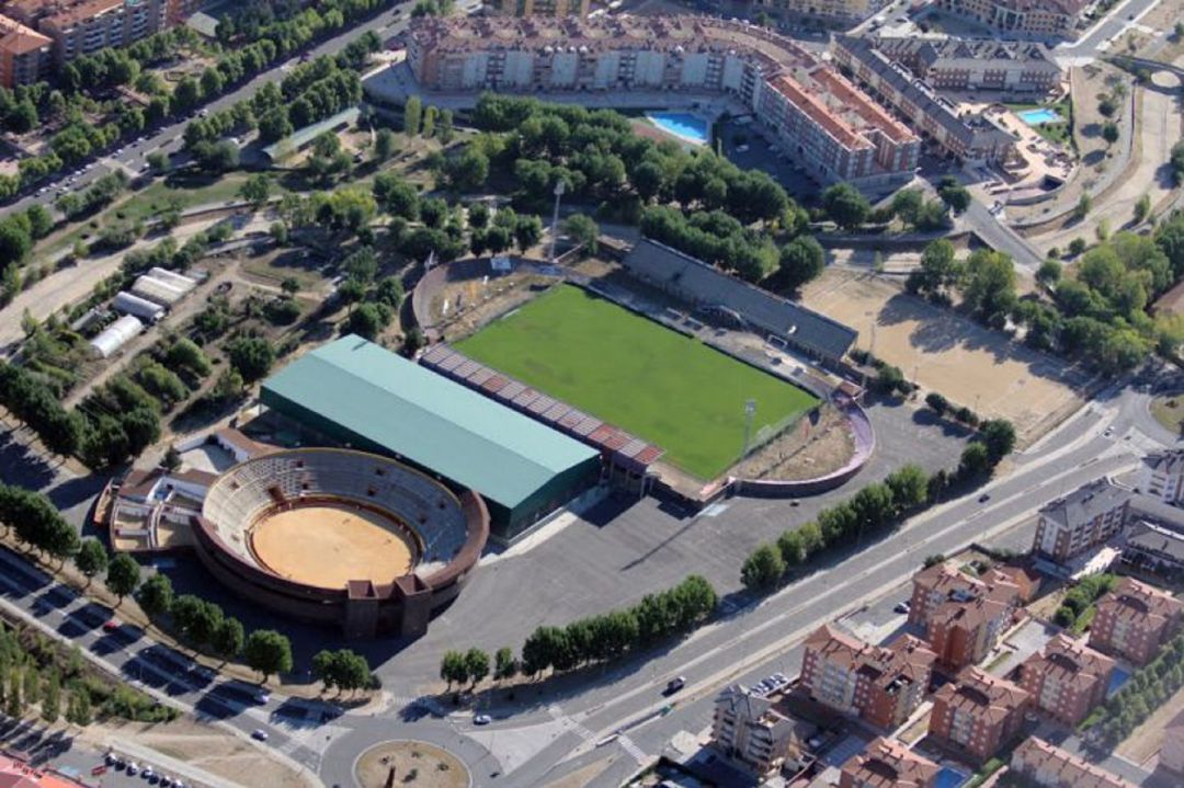 Vista aérea del Estadio Adolfo Suárez y su entorno Vista aérea del Estadio Adolfo Suárez y su entorno