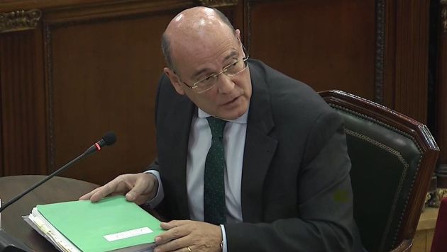 Pérez de los Cobos en su declaración Pérez de los Cobos en su declaración
