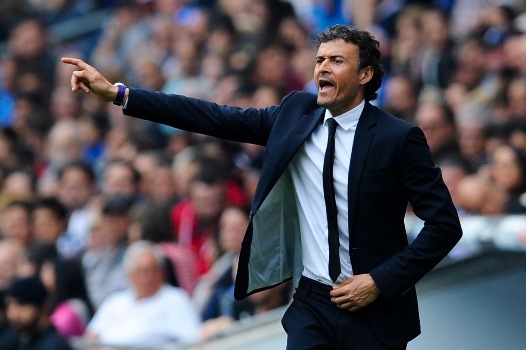 Luis Enrique durante un partido del Barça ante el Espanyol en el RCDE Stadium de Cornellà Luis Enrique durante un partido del Barça ante el Espanyol en el RCDE Stadium de Cornellà