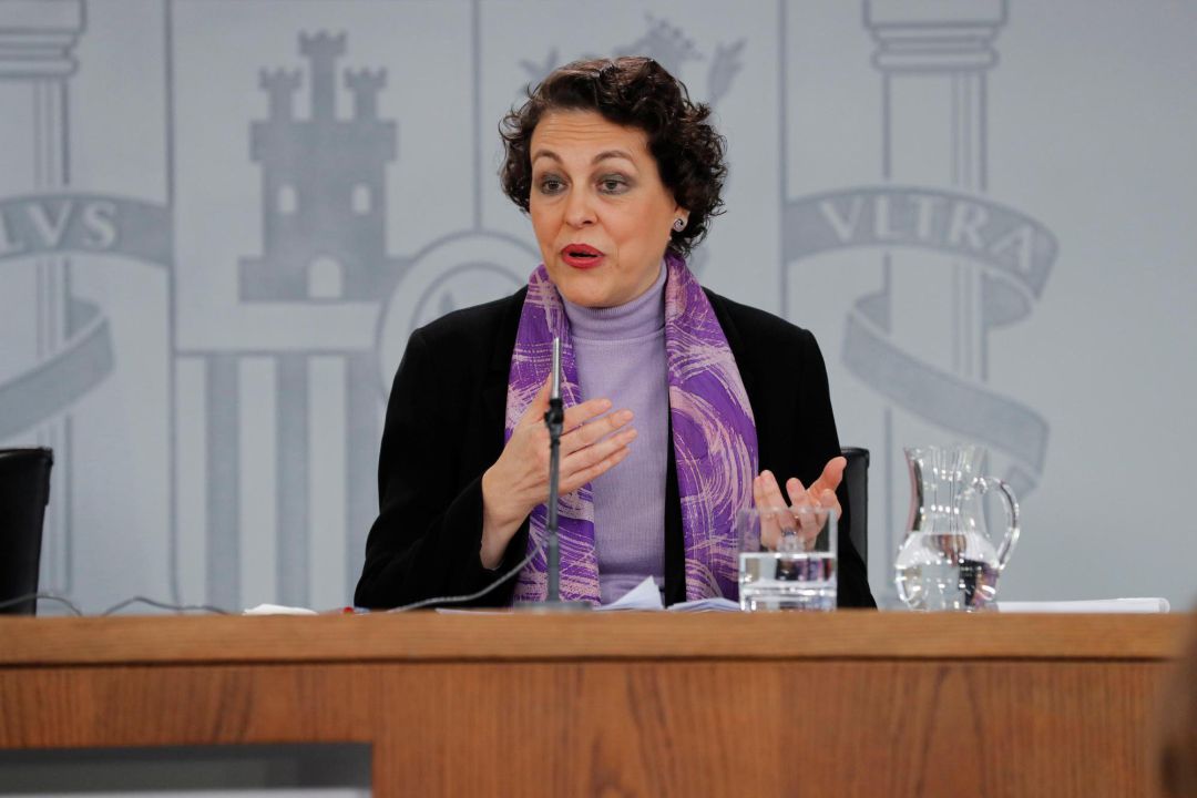 La ministra de Trabajo, Magdalena Valerio, durante la rueda de prensa celebrada tras la reunión del Consejo de ministros. La ministra de Trabajo, Magdalena Valerio, durante la rueda de prensa celebrada tras la reunión del Consejo de ministros.