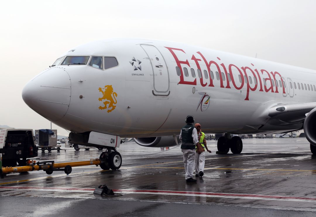 Se estrella un avión de pasajeros con ruta Etiopía-Kenia
Se estrella un avión de pasajeros con ruta Etiopía-Kenia