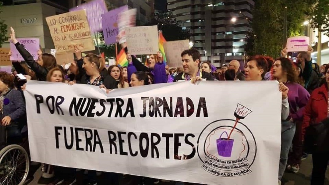 La limpieza de la comunidad pasa por sus peores momentos