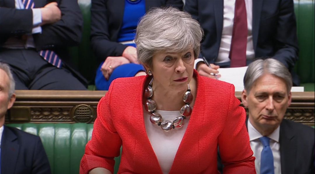 Theresa May durante su intervención en el debate sobre el Brexit Theresa May durante su intervención en el debate sobre el Brexit