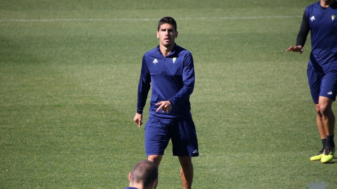 Garrido única ausencia en El Rosal