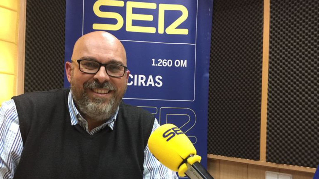 'Permitidme que hoy os hable como padre'