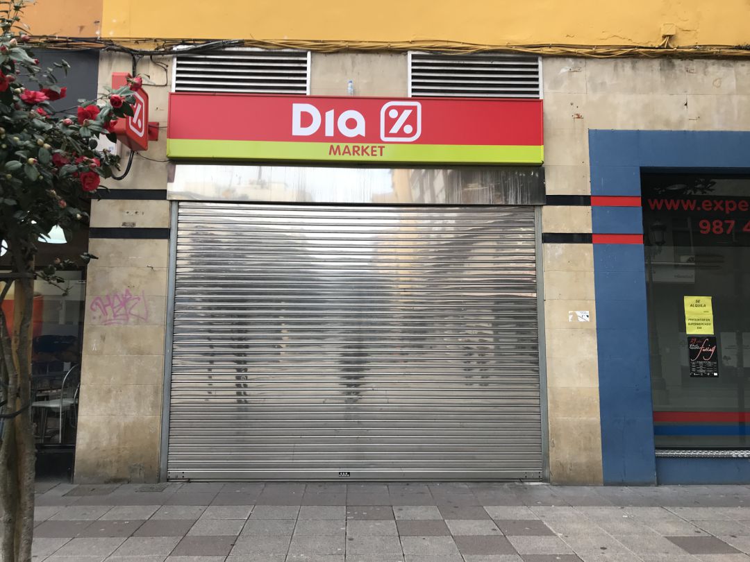 La concentración se celebrará a las puertas de este establecimiento de la Avenida de España en Ponferrada La concentración se celebrará a las puertas de este establecimiento de la Avenida de España en Ponferrada