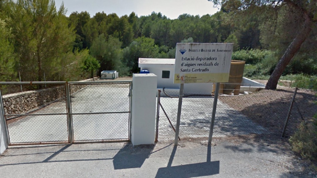 La vieja depuradora de Santa Gertrudis se queda donde está