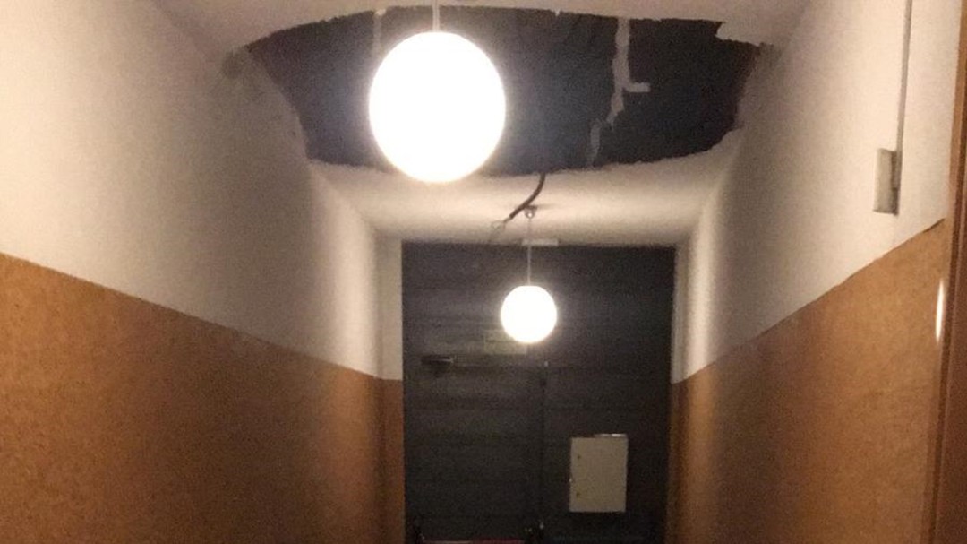 Caída de un falso techo en el Conservatorio Rodolfo Halffter de Móstoles