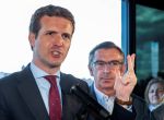 GRAF3591. ZARAGOZA, 13/03/2019.- El presidente del PP, Pablo Casado (i), interviene en un acto con afiliados de Zaragoza, acompañado por el presidente del partido en Aragón, Luis María Beamonte (d). EFE/Javier Cebollada