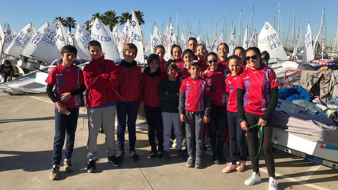 Eduardo Reyes, segunda plaza en el grupo plata masculino en la OptiOrange de Valencia