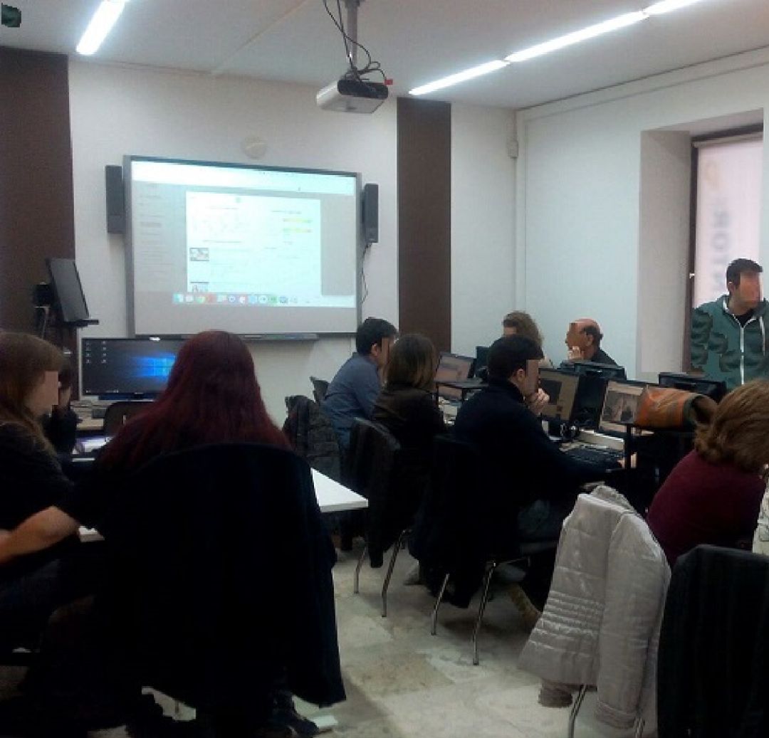 Alumnos participantes en las distintas propuestas formativas del Aula Mentor Alumnos participantes en las distintas propuestas formativas del Aula Mentor