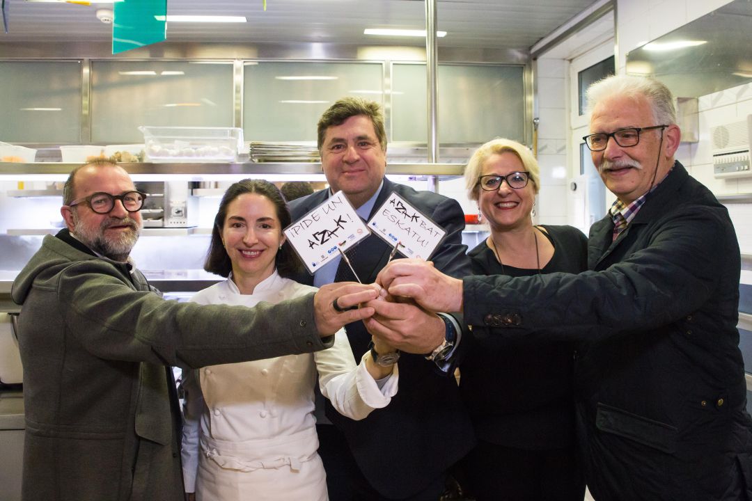 Nace la iniciativa 'Buscando los sabores de Arzak' en San Sebastián Nace la iniciativa 'Buscando los sabores de Arzak' en San Sebastián