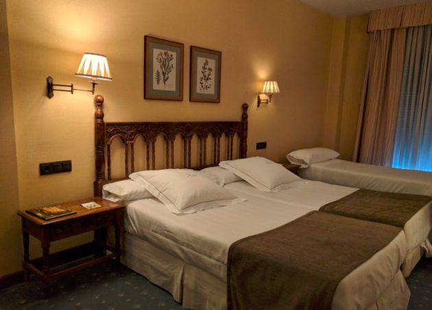 Hotel Puente Romano de Salamanca. Hotel Puente Romano de Salamanca.
